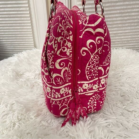 Vera Bradley Large Casual/ Travel Shoulder Hand Bag in “Twirly Bird Pink" Print - Picture 5 of 13